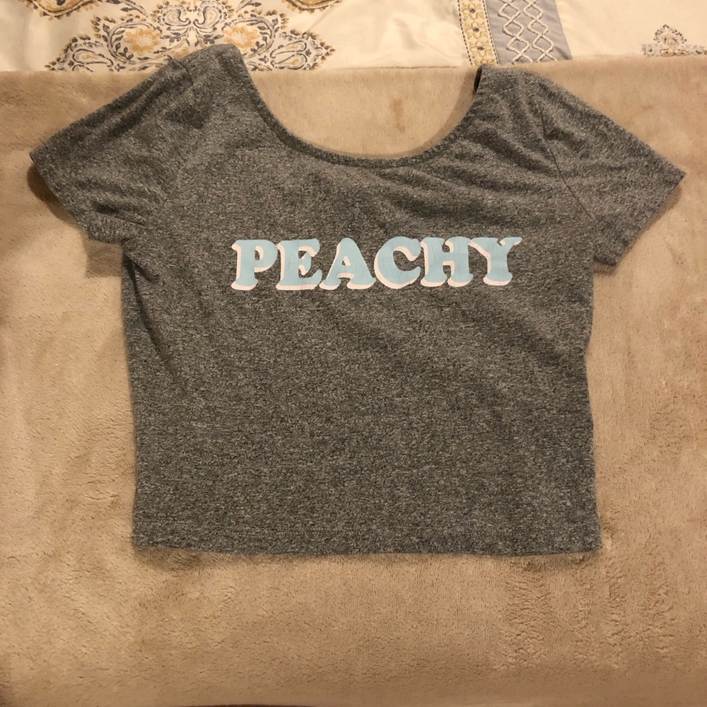 Crop top size small
